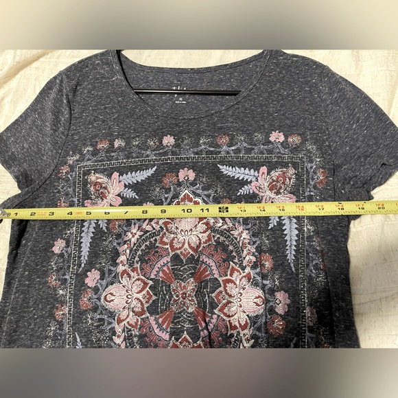 Short Sleeve Women’s T-Shirt, Heather Gray, Sparkle Pattern - Picture 5 of 6